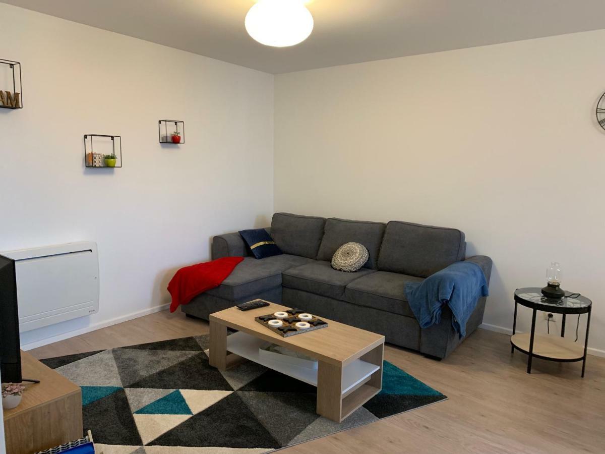 Appartement Situe Dans L'Hyper-Centre D'Auray Luaran gambar